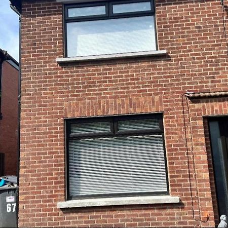 Macs Belfast Single Bedroom Екстериор снимка